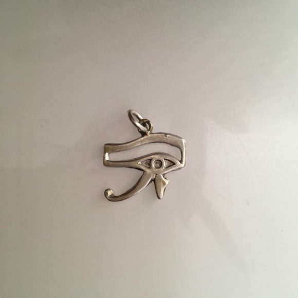 Final Sale Eye Of Hours Silver Pendent Made in Egypt - Picture 3 of 6